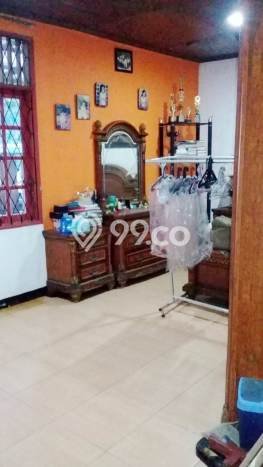 Rumah Strategis Modern Lb 200m2 di Pondok Aren, Tangerang Selatan Rumah Strategis Modern Lb 200m2 di Pondok Aren, Tangerang Selatan