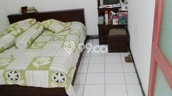 Rumah Strategis Modern Lb 200m2 di Pondok Aren, Tangerang Selatan Rumah Strategis Modern Lb 200m2 di Pondok Aren, Tangerang Selatan