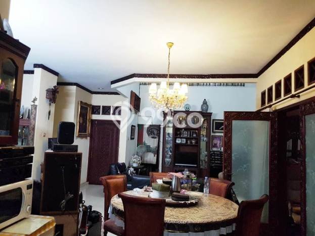 Rumah Mewah Siap Huni LT 312m2 di Kebayoran Baru, Jakarta Selatan Rumah Mewah Siap Huni LT 312m2 di Kebayoran Baru, Jakarta Selatan