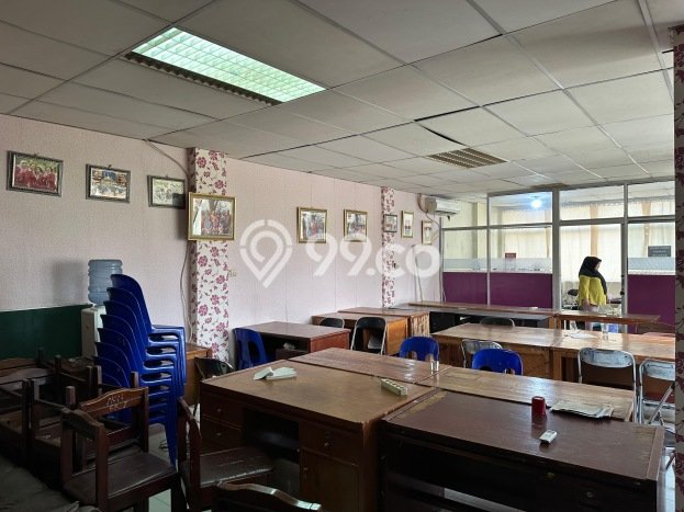 LOKASI STRATEGIS! Ruko Kawasan Grogol, Luas 262m², Jalan Utama LOKASI STRATEGIS! Ruko Kawasan Grogol, Luas 262m², Jalan Utama