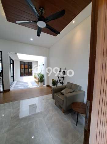 For Sale! Premium House LT 180m2 Desain Elegan di BSD Kencana Loka For Sale! Premium House LT 180m2 Desain Elegan di BSD Kencana Loka