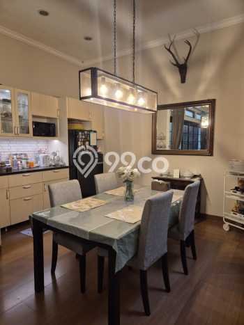 Rumah Elit LB 150m2 Siap Huni Desain Elegan di BSD Griya Loka, Tangerang Rumah Elit LB 150m2 Siap Huni Desain Elegan di BSD Griya Loka, Tangerang