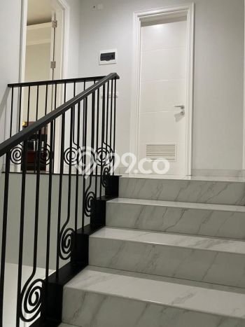 Rumah Luxury Modern Siap Huni di Alam Sutera Tangerang Rumah Luxury Modern Siap Huni di Alam Sutera Tangerang