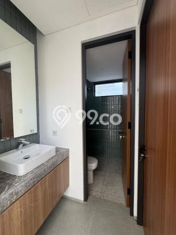 Dijual Rumah Mewah Megah Dengan View Cantik di Alam Sutera, Tangerang Dijual Rumah Mewah Megah Dengan View Cantik di Alam Sutera, Tangerang