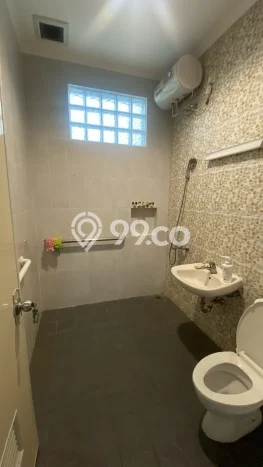 Rumah Mewah Dijual LT 200m2 di BSD Anggrek Loka, Tangerang Rumah Mewah Dijual LT 200m2 di BSD Anggrek Loka, Tangerang