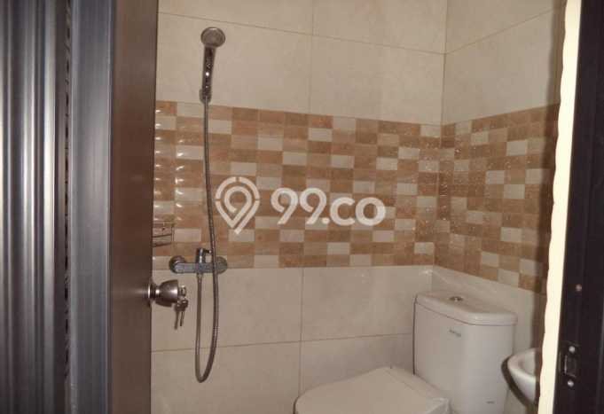 Kost Dijual di Sektor 8-Gading Serpong dengan 8 KT dan Luas 180m2 Kost Dijual di Sektor 8-Gading Serpong dengan 8 KT dan Luas 180m2