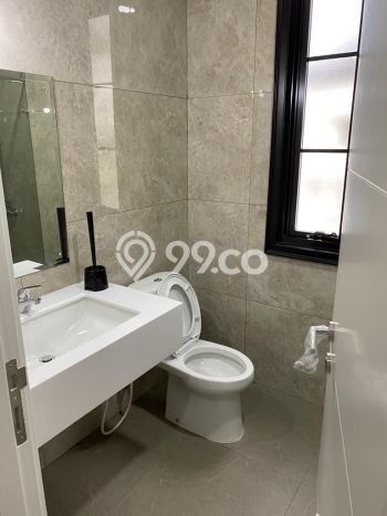 Rumah Luxury Modern Siap Huni di Alam Sutera Tangerang Rumah Luxury Modern Siap Huni di Alam Sutera Tangerang