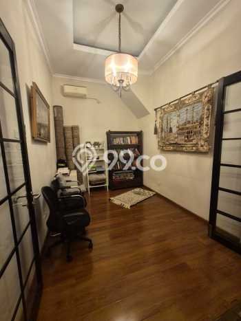 Rumah Elit LB 150m2 Siap Huni Desain Elegan di BSD Griya Loka, Tangerang Rumah Elit LB 150m2 Siap Huni Desain Elegan di BSD Griya Loka, Tangerang