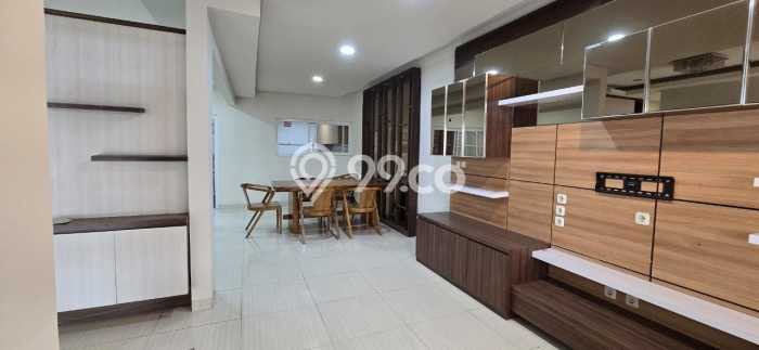 Jual Rumah Luas Elegan Dengan View Eksklusif di Gading Serpong, Tangerang Jual Rumah Luas Elegan Dengan View Eksklusif di Gading Serpong, Tangerang