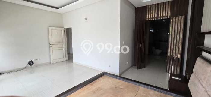 Jual Rumah Luas Elegan Dengan View Eksklusif di Gading Serpong, Tangerang Jual Rumah Luas Elegan Dengan View Eksklusif di Gading Serpong, Tangerang