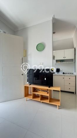 Rumah Modern 2 KT di Gading Serpong Tangerang Full Furnished Rumah Modern 2 KT di Gading Serpong Tangerang Full Furnished
