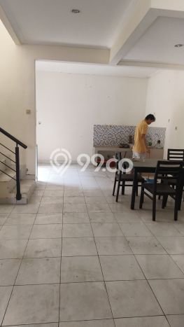 Dijual Rumah Strategis Bagus Punya 3 KT di Serpong Tangerang Selatan - Dijual Rumah Strategis Bagus Punya 3 KT di Serpong Tangerang Selatan -
