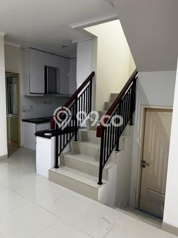 Rumah Modern 3 KT di Gading Serpong Tangerang Semi Furnished Rumah Modern 3 KT di Gading Serpong Tangerang Semi Furnished