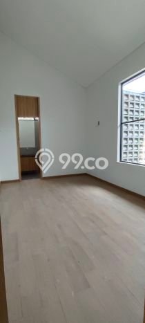 Rumah Lingkungan Asri kawasan Bandung Kota, Bandung, LT 108m² Bangunan 135m² Rumah Lingkungan Asri kawasan Bandung Kota, Bandung, LT 108m² Bangunan 135m²