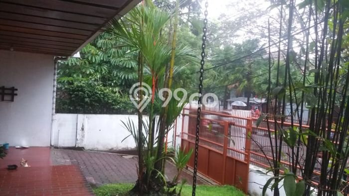 Jual Rumah Luas Megah Dengan View Eksklusif di Gatot Subroto, Bandung Jual Rumah Luas Megah Dengan View Eksklusif di Gatot Subroto, Bandung