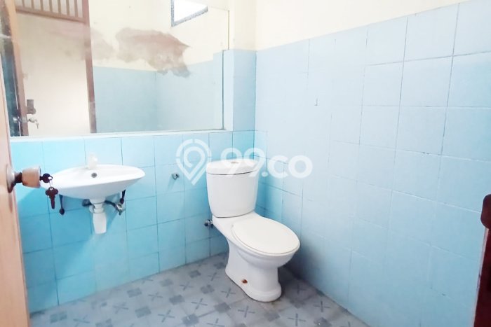 Rumah Disewakan Jakarta Pusat LT 89m2 LB 267m2 Area Pasar Baru Rumah Disewakan Jakarta Pusat LT 89m2 LB 267m2 Area Pasar Baru