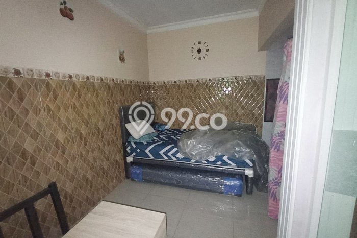 Disewakan! Rumah 4 Kamar Tidur &
3 Kamar Mandi di Kalisari, Jakarta Timur Disewakan! Rumah 4 Kamar Tidur &
3 Kamar Mandi di Kalisari, Jakarta Timur