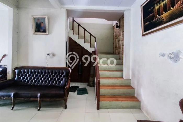 Rumah Sewa Jakarta Timur LT 308m2 LB 300m2 Area Cijantung Rumah Sewa Jakarta Timur LT 308m2 LB 300m2 Area Cijantung