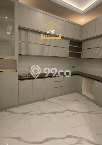 Hot Offer Hunian Mewah Ideal dan Luas di Jagakarsa, Jakarta Selatan Hot Offer Hunian Mewah Ideal dan Luas di Jagakarsa, Jakarta Selatan