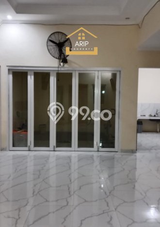 Dijual Rumah Mewah Exclusive di Kebon Jeruk, Jakarta Barat Dijual Rumah Mewah Exclusive di Kebon Jeruk, Jakarta Barat