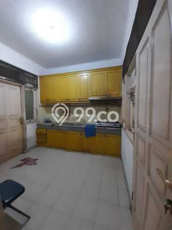 Jual Rumah Luas Elegan Dengan View Eksklusif di Pondok Kelapa, Jakarta Timur Jual Rumah Luas Elegan Dengan View Eksklusif di Pondok Kelapa, Jakarta Timur
