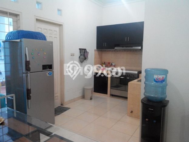 Rumah Luxury Modern Siap Huni di Gununganyar Surabaya Rumah Luxury Modern Siap Huni di Gununganyar Surabaya