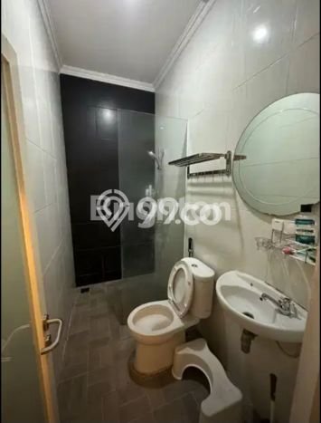 Dijual Cepat Rumah Bagus Siap Huni LB 180m2 di Rungkut, Surabaya Dijual Cepat Rumah Bagus Siap Huni LB 180m2 di Rungkut, Surabaya
