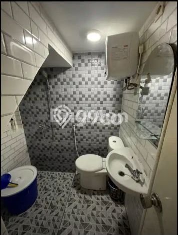 Dijual Cepat Rumah Bagus Siap Huni LB 180m2 di Rungkut, Surabaya Dijual Cepat Rumah Bagus Siap Huni LB 180m2 di Rungkut, Surabaya
