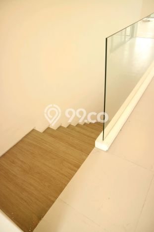 Hunian Cantik Modern Lb 120m2 di Wiyung, Surabaya Hunian Cantik Modern Lb 120m2 di Wiyung, Surabaya