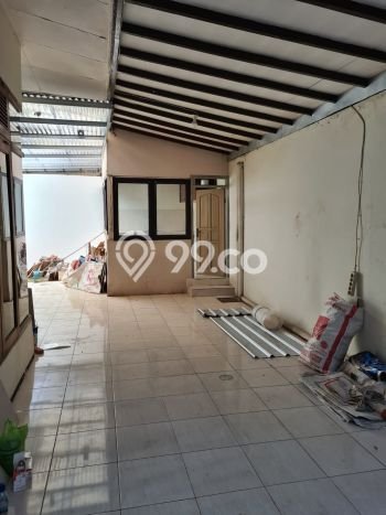Rumah Luxury Modern Tanpa Renovasi di Ngesrep Semarang Rumah Luxury Modern Tanpa Renovasi di Ngesrep Semarang
