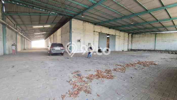Untuk Dijual! Gudang di Margomulyo Surabaya LT 3900m2 / LB 1380m2 Kawasan Bisnis Untuk Dijual! Gudang di Margomulyo Surabaya LT 3900m2 / LB 1380m2 Kawasan Bisnis