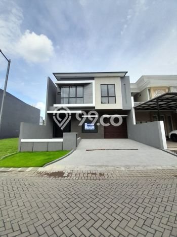 Dijual Rumah Premium dengan Fasilitas Sekitar Lengkap di Lakarsantri, Surabaya Dijual Rumah Premium dengan Fasilitas Sekitar Lengkap di Lakarsantri, Surabaya