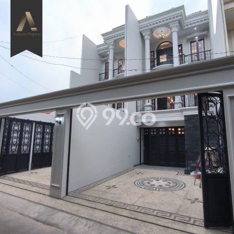 Hunian Mewah LB 240m2 Siap Huni Desain Elegan di Pejaten, Jakarta Selatan Hunian Mewah LB 240m2 Siap Huni Desain Elegan di Pejaten, Jakarta Selatan