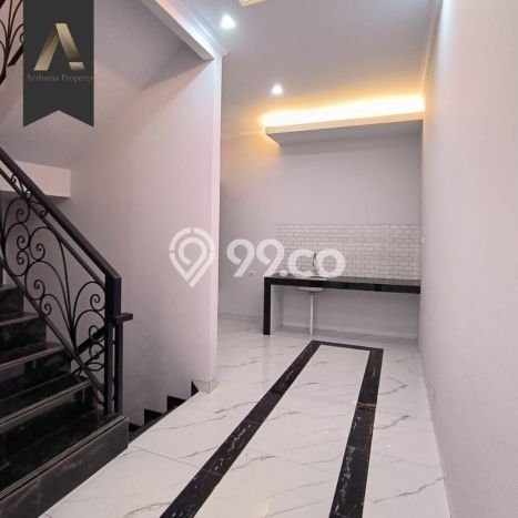 Hunian Mewah LB 240m2 Siap Huni Desain Elegan di Pejaten, Jakarta Selatan Hunian Mewah LB 240m2 Siap Huni Desain Elegan di Pejaten, Jakarta Selatan