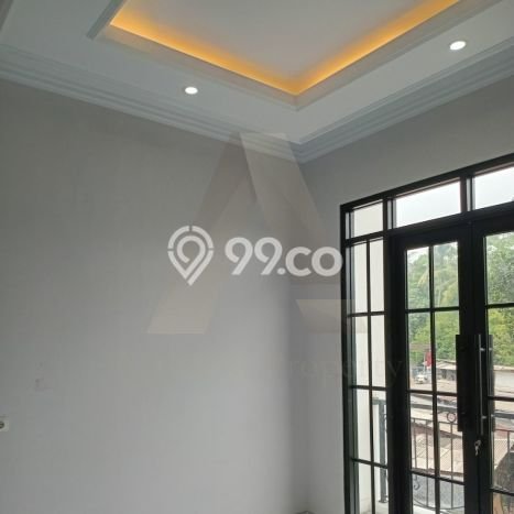 HUNIAN PILIHAN! Rumah di Lenteng Agung, Luas 80m² Bangunan 140m² HUNIAN PILIHAN! Rumah di Lenteng Agung, Luas 80m² Bangunan 140m²