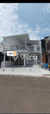 Dijual Rumah Mewah Megah Dengan View Eksklusif di Kota Wisata, Jakarta Timur Dijual Rumah Mewah Megah Dengan View Eksklusif di Kota Wisata, Jakarta Timur