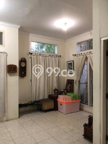Rumah Elit Modern Tanpa Renovasi di Kota Wisata Jakarta Timur Rumah Elit Modern Tanpa Renovasi di Kota Wisata Jakarta Timur