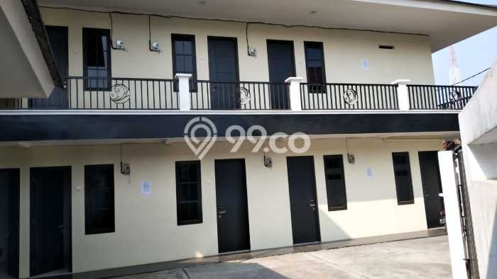 Rumah Kost Dijual di Karang Tengah, Tangerang, Spesifikasi 15 KT, 13 KM, 300m2 Rumah Kost Dijual di Karang Tengah, Tangerang, Spesifikasi 15 KT, 13 KM, 300m2