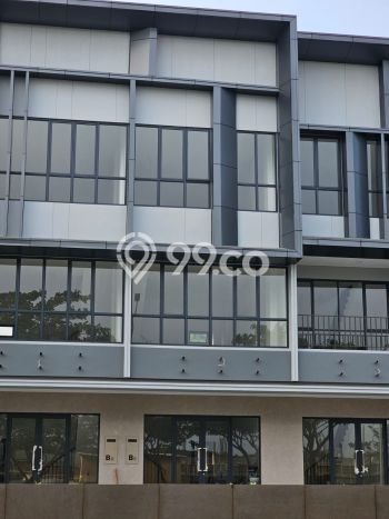 Disewakan Ruko Strategis Kawasan Gading Serpong, Luas 154m², Area Bisnis, Jalan Bagus Disewakan Ruko Strategis Kawasan Gading Serpong, Luas 154m², Area Bisnis, Jalan Bagus