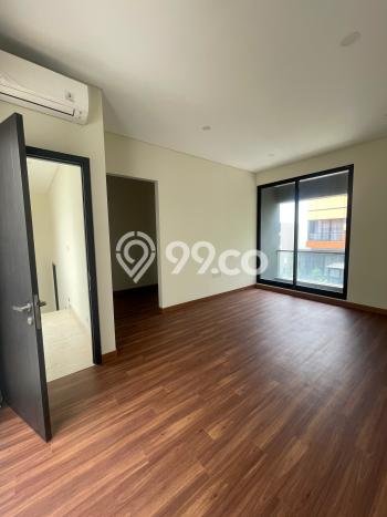 Lokasi terbaik! Rumah siap pakai dikontrakkan di Gading Serpong LB 196m2 Lokasi terbaik! Rumah siap pakai dikontrakkan di Gading Serpong LB 196m2