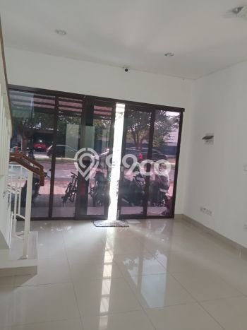 Disewakan Ruko di Pusat Kota Jakarta Timur Ramai Strategis Disewakan Ruko di Pusat Kota Jakarta Timur Ramai Strategis