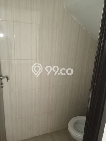 Disewakan Ruko di Pusat Kota Jakarta Timur Ramai Strategis Disewakan Ruko di Pusat Kota Jakarta Timur Ramai Strategis