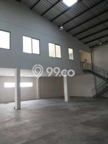 Unit Gudang Disewakan di Cikarang di Area Ramai & Strategis Unit Gudang Disewakan di Cikarang di Area Ramai & Strategis