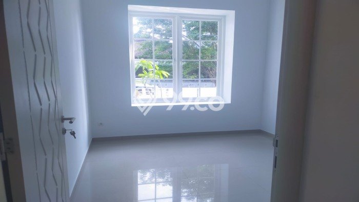 Rumah Modern Cantik 3 Kamar Bisa Langsung Pindah di Semarang Barat Rumah Modern Cantik 3 Kamar Bisa Langsung Pindah di Semarang Barat