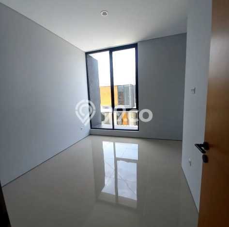 Rumah Strategis Minimalis Lb 72m2 di Ciputat Timur, Tangerang Selatan Rumah Strategis Minimalis Lb 72m2 di Ciputat Timur, Tangerang Selatan