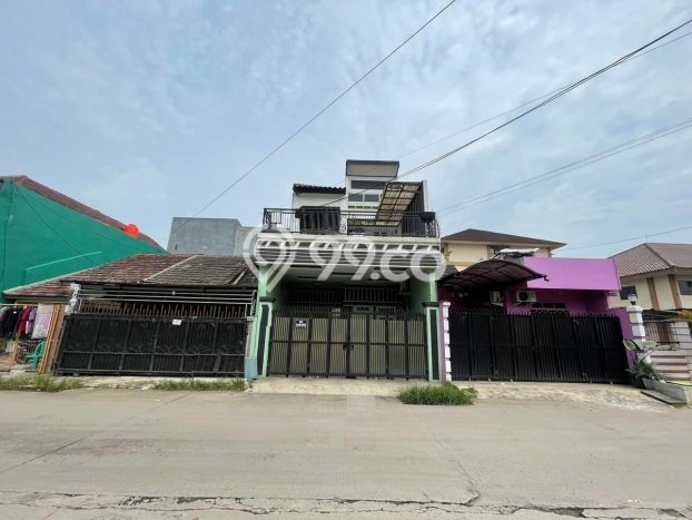 Hunian Cantik Modern Lb 180m2 di Kelapa Dua, Tangerang Hunian Cantik Modern Lb 180m2 di Kelapa Dua, Tangerang