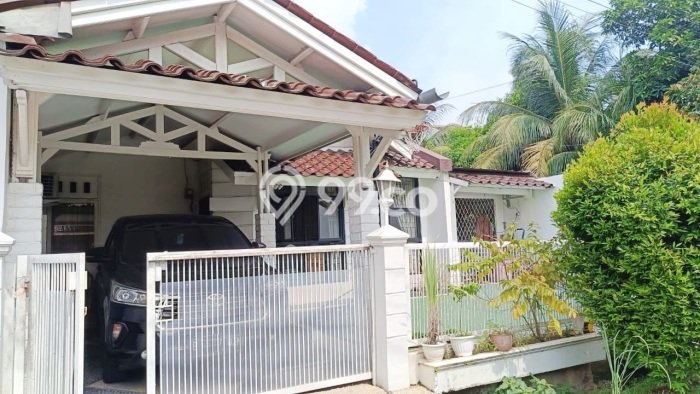 Rumah Elit Modern Tanpa Renovasi di Bintaro Tangerang Selatan Rumah Elit Modern Tanpa Renovasi di Bintaro Tangerang Selatan