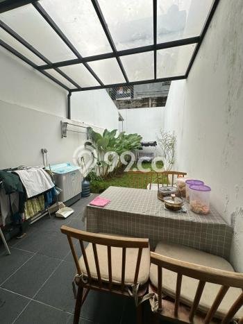 Dijual Rumah 2 Kamar Lokasi Ideal Nyaman dan Strategis di Ciputat Timur Dijual Rumah 2 Kamar Lokasi Ideal Nyaman dan Strategis di Ciputat Timur