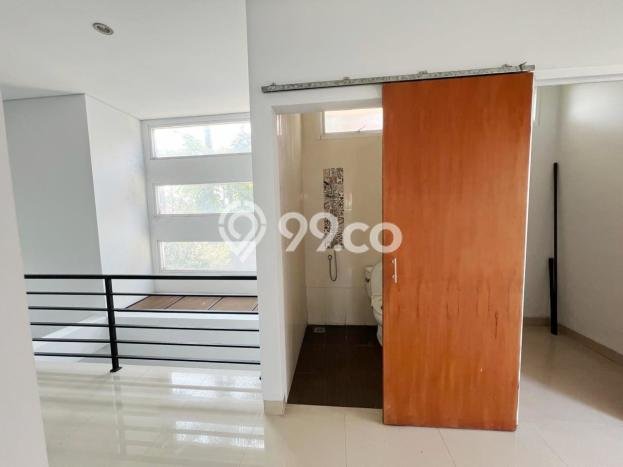 Rumah Luxury Modern Tanpa Renovasi di Bintaro Tangerang Selatan Rumah Luxury Modern Tanpa Renovasi di Bintaro Tangerang Selatan