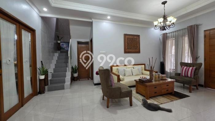 Hunian Eksklusif Siap Huni LT 270m2 di Kramat Jati, Jakarta Timur Hunian Eksklusif Siap Huni LT 270m2 di Kramat Jati, Jakarta Timur